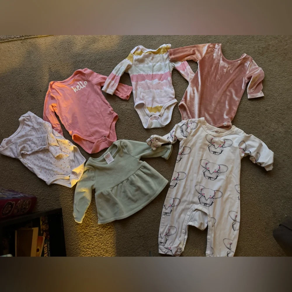 Huge Baby girls 6-9 lot - Picture 8 of 8